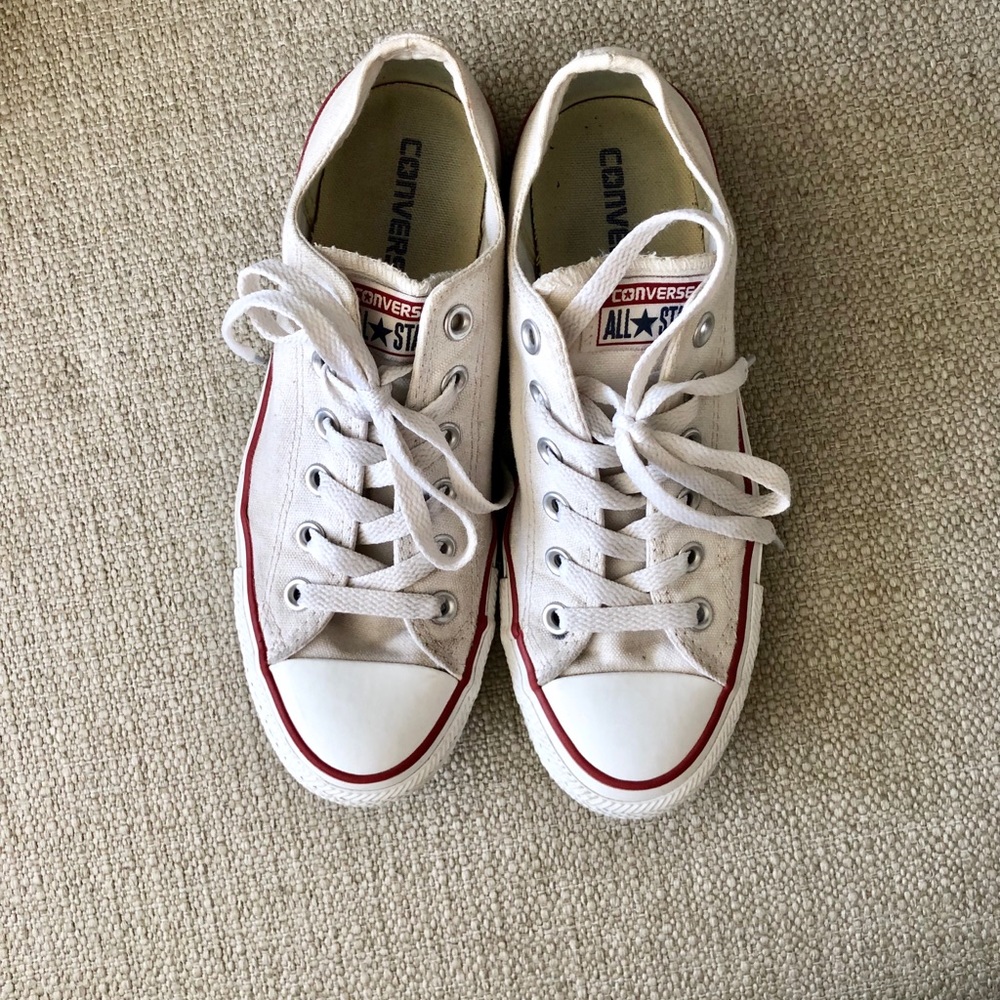 Cream converse W8